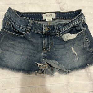 Pink dark wash Jean shorts never worn